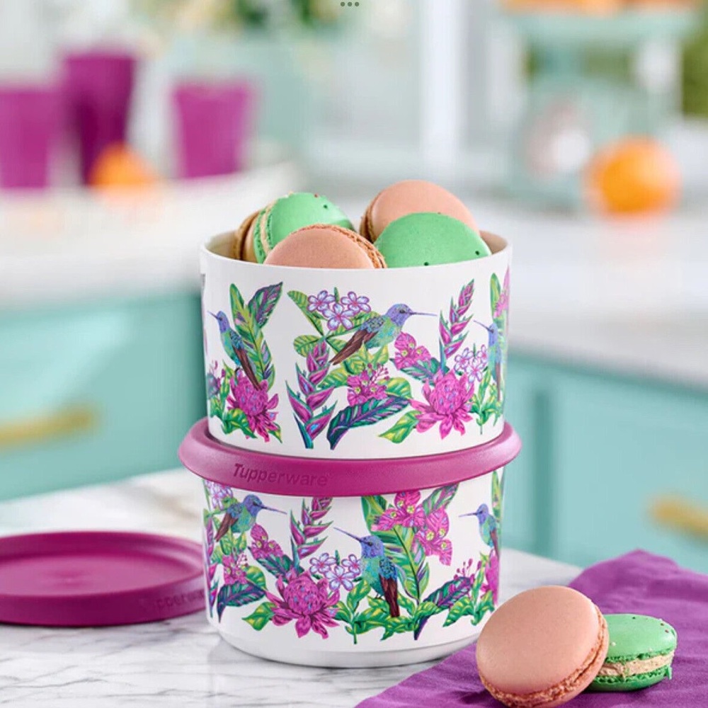 Tupperware one touch canister set